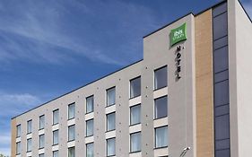 Ibis Styles Burton On Trent- Hotel & Suites
